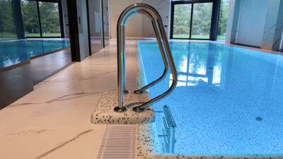 Бассейн в частном доме